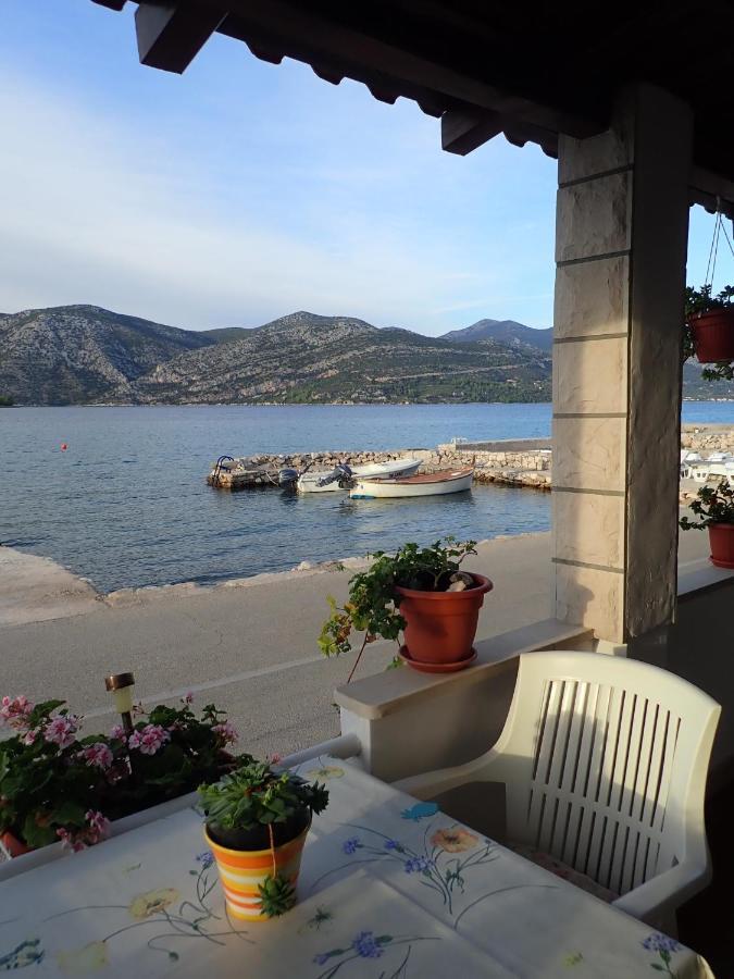 Katja Beach Apartment Račišće Eksteriør bilde