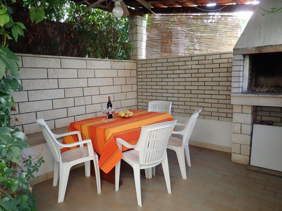 Katja Beach Apartment Račišće Eksteriør bilde