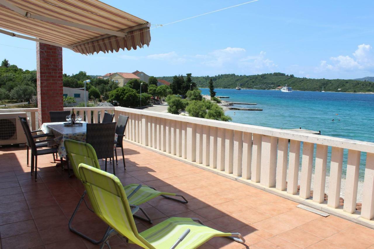 Katja Beach Apartment Račišće Eksteriør bilde